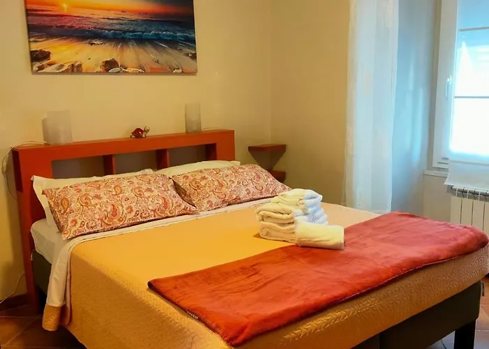 Casa Vicolanza * Janov